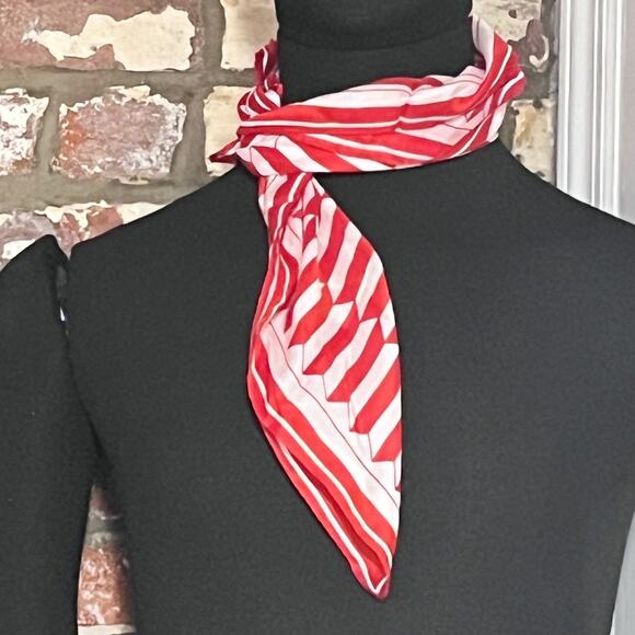 Vintage Vera Neumann Scarf - Signed - Red Abstract - 22" Collectible - Picture 7 of 7